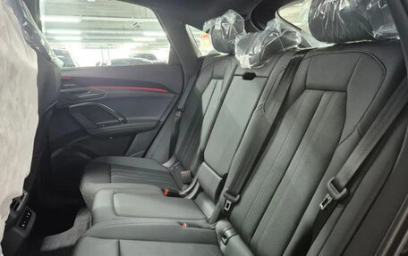 Audi Q5, 2025 год, 10 830 000 рублей, 18 фотография