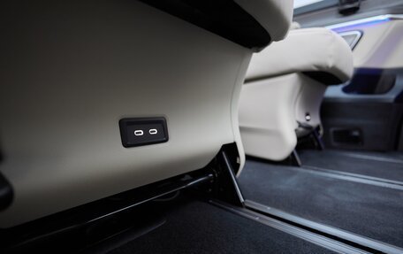 Mercedes-Benz V-Класс, 2025 год, 12 945 000 рублей, 24 фотография