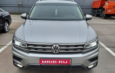 Volkswagen Tiguan II, 2017 год, 3 200 000 рублей, 1 фотография