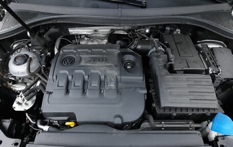 Volkswagen Tiguan II, 2017 год, 3 200 000 рублей, 9 фотография