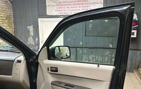 Ford Escape II, 2008 год, 700 000 рублей, 5 фотография