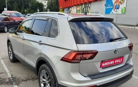 Volkswagen Tiguan II, 2017 год, 3 200 000 рублей, 3 фотография