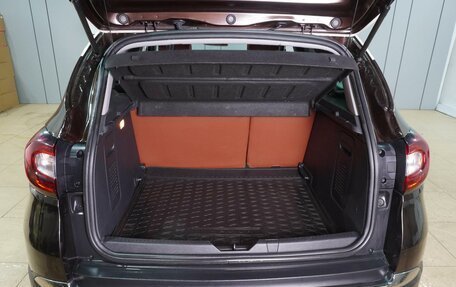 Renault Kaptur I рестайлинг, 2017 год, 1 394 000 рублей, 25 фотография