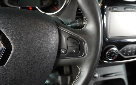 Renault Kaptur I рестайлинг, 2017 год, 1 394 000 рублей, 24 фотография