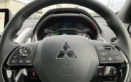 Mitsubishi Eclipse Cross, 2022 год, 1 640 000 рублей, 10 фотография