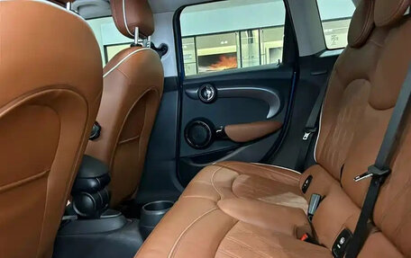 MINI Hatch, 2022 год, 2 100 000 рублей, 7 фотография