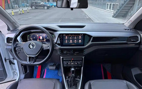 Volkswagen T-Cross I, 2021 год, 1 205 000 рублей, 9 фотография