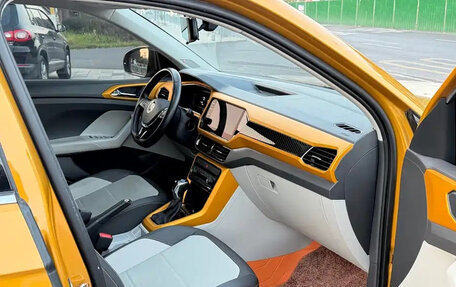 Volkswagen T-Cross I, 2021 год, 1 205 000 рублей, 8 фотография