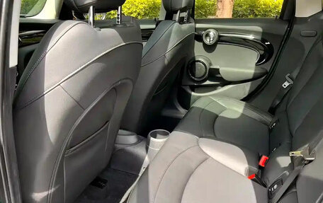 MINI Hatch, 2022 год, 2 100 000 рублей, 11 фотография