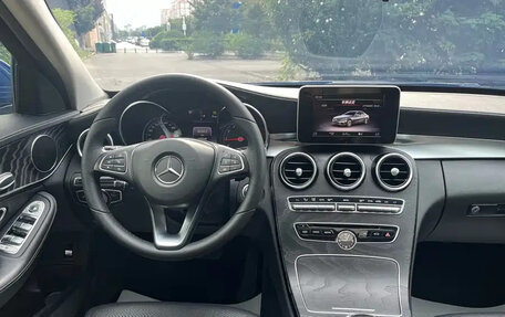 Mercedes-Benz C-Класс, 2018 год, 1 950 000 рублей, 8 фотография