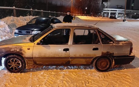 Daewoo Nexia I рестайлинг, 2005 год, 100 000 рублей, 4 фотография