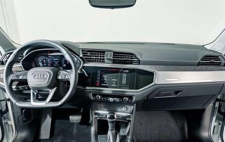 Audi Q3, 2021 год, 2 855 050 рублей, 7 фотография