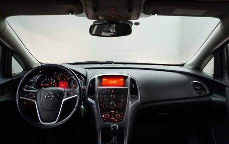 Opel Astra J, 2013 год, 835 000 рублей, 9 фотография