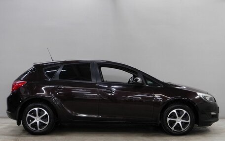 Opel Astra J, 2013 год, 835 000 рублей, 8 фотография