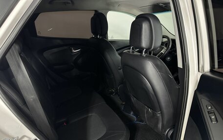 Hyundai ix35 I рестайлинг, 2011 год, 940 000 рублей, 16 фотография