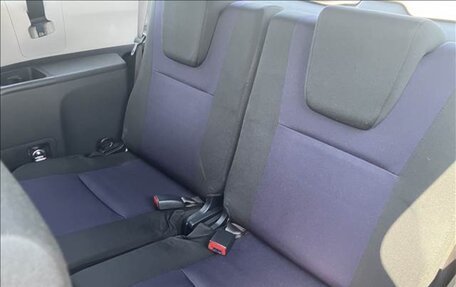 Toyota Wish II, 2016 год, 1 085 000 рублей, 16 фотография