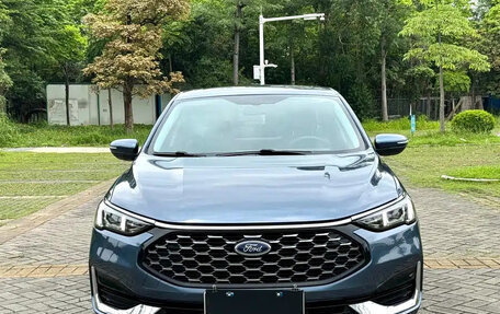 Ford Escort, 2022 год, 1 150 035 рублей, 3 фотография