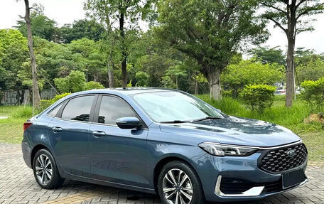 Ford Escort, 2022 год, 1 150 035 рублей, 4 фотография