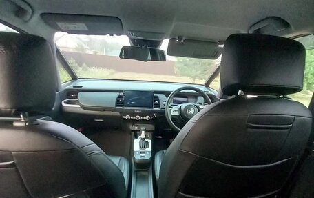 Honda Fit, 2020 год, 1 450 000 рублей, 5 фотография