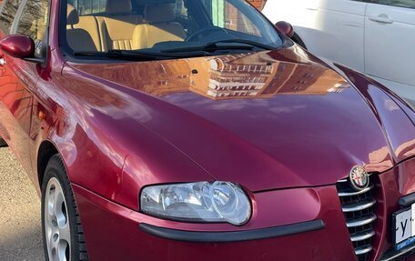 Alfa Romeo 147 I рестайлинг, 2004 год, 555 000 рублей, 1 фотография