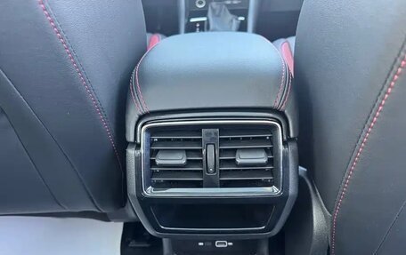 Skoda Karoq I, 2022 год, 1 450 090 рублей, 18 фотография