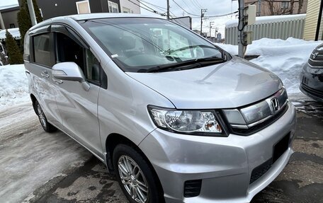 Honda Freed I, 2016 год, 853 000 рублей, 8 фотография