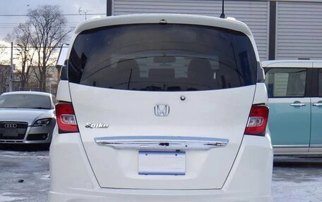 Honda Freed I, 2016 год, 864 000 рублей, 4 фотография