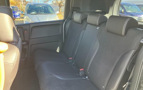 Honda Freed I, 2016 год, 853 000 рублей, 16 фотография