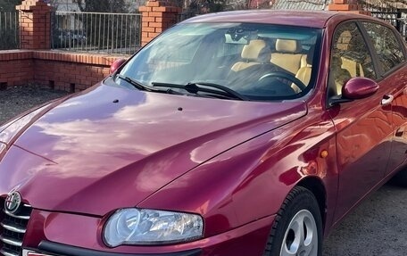Alfa Romeo 147 I рестайлинг, 2004 год, 555 000 рублей, 3 фотография
