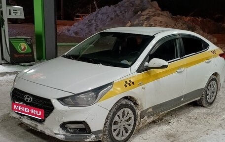 Hyundai Solaris II рестайлинг, 2017 год, 730 000 рублей, 2 фотография