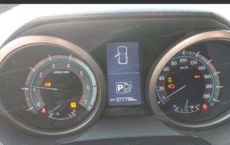 Toyota Land Cruiser Prado 150 рестайлинг 2, 2010 год, 1 999 999 рублей, 7 фотография