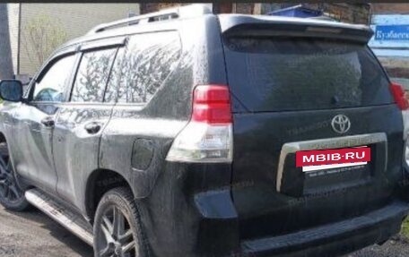 Toyota Land Cruiser Prado 150 рестайлинг 2, 2010 год, 1 999 999 рублей, 3 фотография