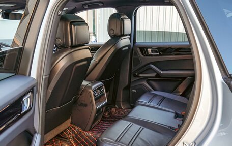 Porsche Cayenne III, 2019 год, 6 800 000 рублей, 14 фотография