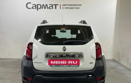 Renault Duster I рестайлинг, 2015 год, 875 000 рублей, 6 фотография