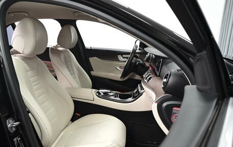 Mercedes-Benz E-Класс, 2016 год, 2 597 000 рублей, 8 фотография