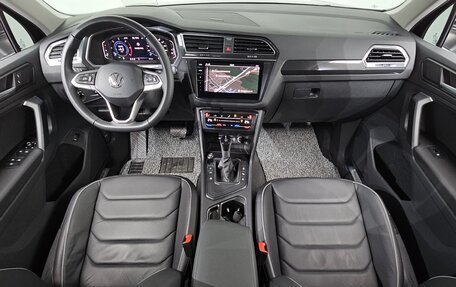 Volkswagen Tiguan II, 2024 год, 4 700 469 рублей, 9 фотография