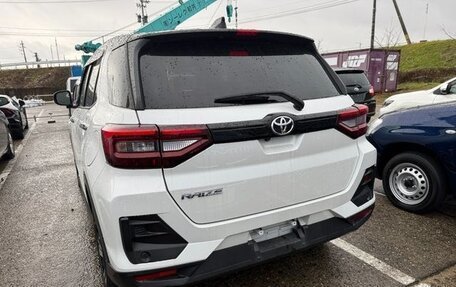 Toyota Raize I, 2023 год, 1 494 815 рублей, 3 фотография