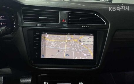 Volkswagen Tiguan II, 2022 год, 3 200 469 рублей, 13 фотография