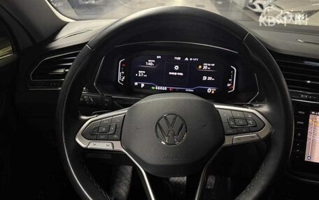 Volkswagen Tiguan II, 2022 год, 3 200 469 рублей, 10 фотография