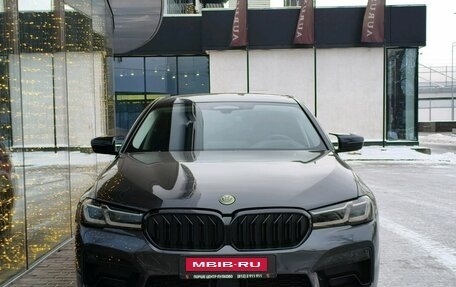 BMW 5 серия, 2020 год, 6 000 000 рублей, 4 фотография