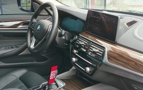 BMW 5 серия, 2020 год, 6 000 000 рублей, 13 фотография