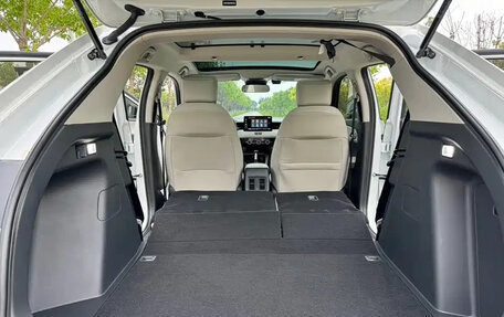 Honda Vezel, 2022 год, 1 849 000 рублей, 19 фотография