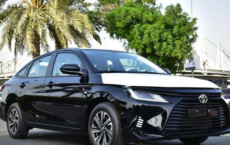 Toyota Yaris, 2026 год, 2 450 000 рублей, 1 фотография