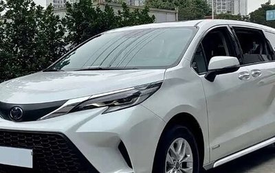 Toyota Granvia, 2024 год, 6 250 202 рублей, 1 фотография