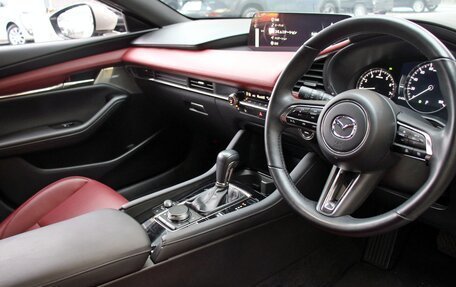 Mazda 3, 2022 год, 1 296 000 рублей, 14 фотография