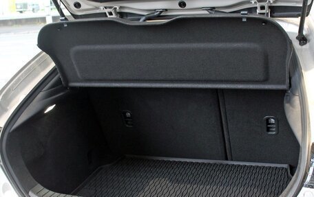 Mazda 3, 2022 год, 1 296 000 рублей, 27 фотография