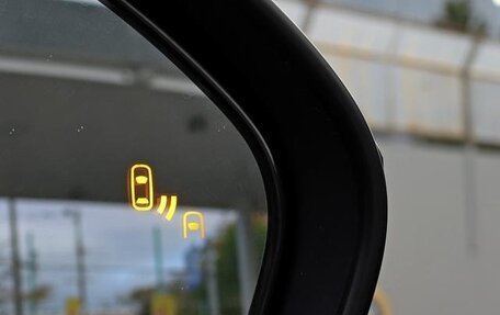 Toyota Yaris, 2022 год, 1 143 000 рублей, 26 фотография