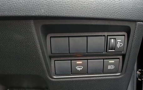 Toyota Yaris, 2022 год, 1 143 000 рублей, 20 фотография