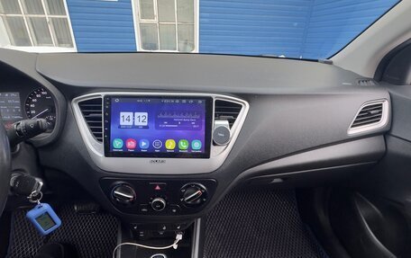 Hyundai Solaris II рестайлинг, 2020 год, 1 500 000 рублей, 2 фотография