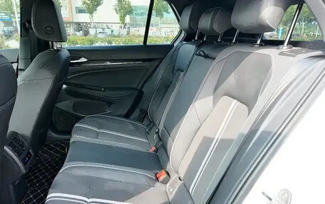 Volkswagen Golf VIII, 2022 год, 2 100 000 рублей, 15 фотография